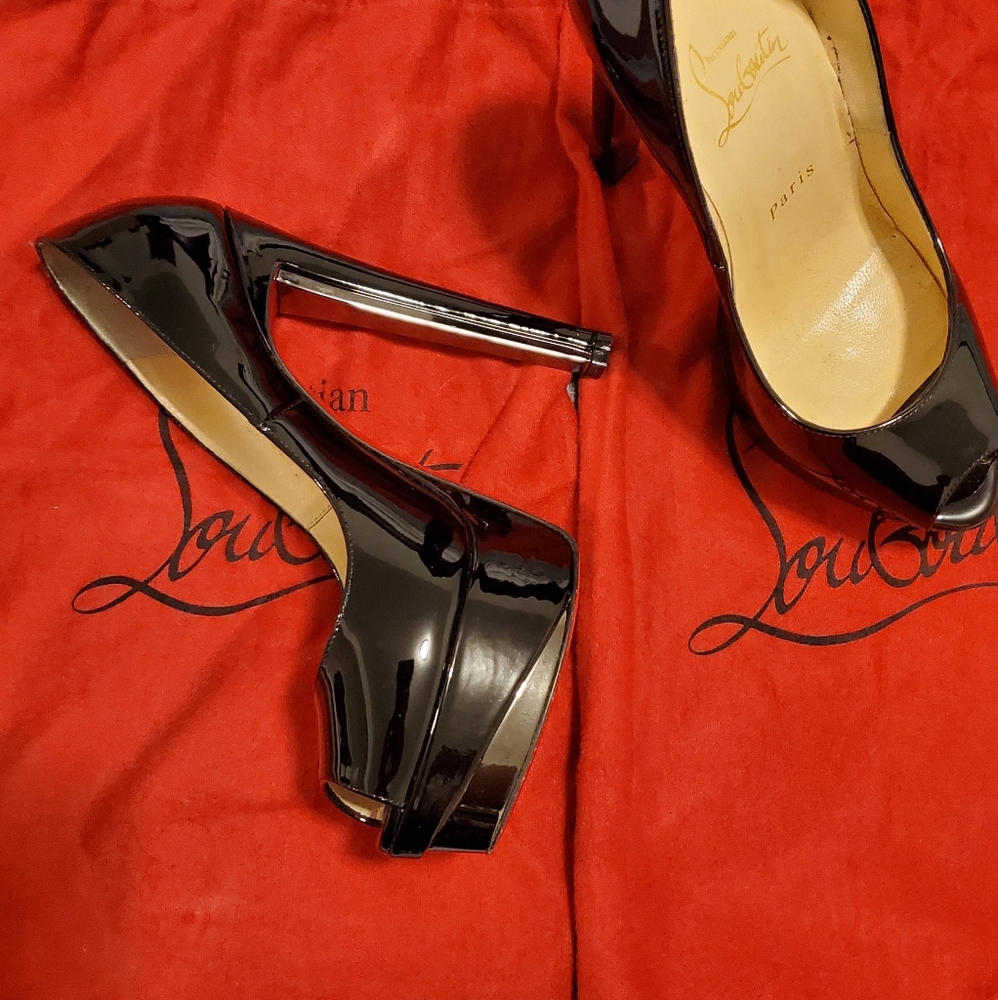 Christian Louboutin Blck Tuctivista Platform heel